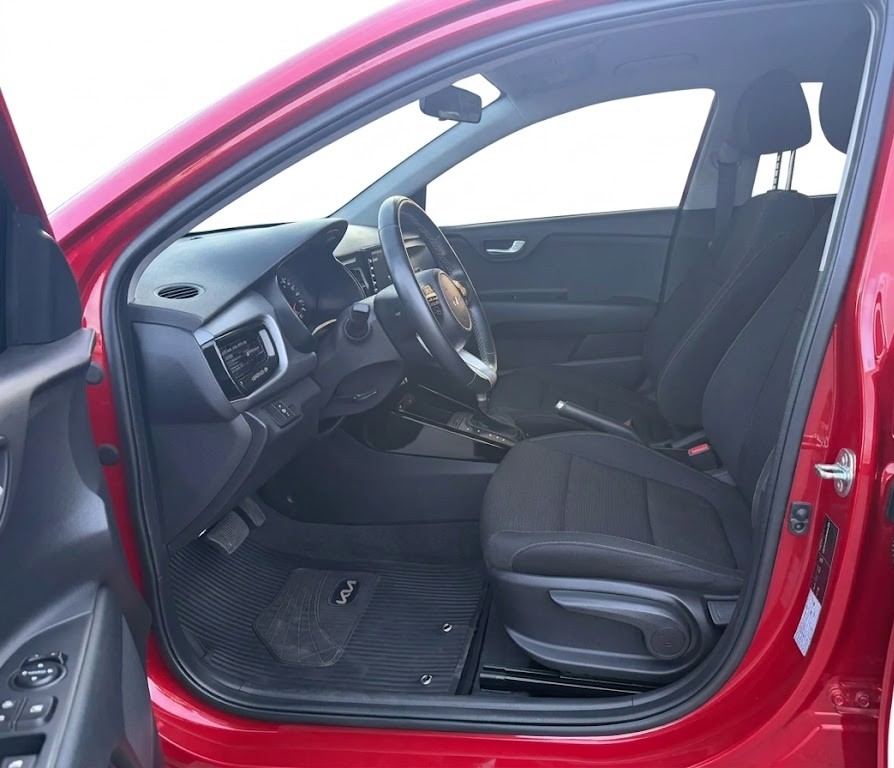 Kia Rio Vibrant 2024